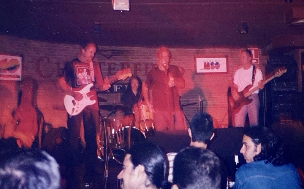 13 at the Chesterfield Cafe, Madrid, October 1997.